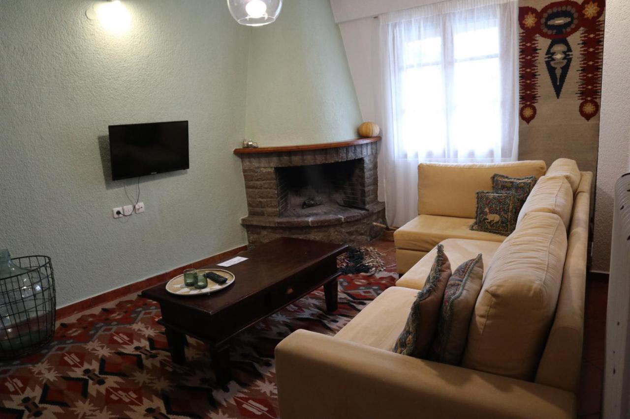 Dimos Suite Arachova Exterior foto
